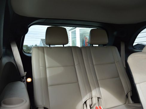 Used 2016 Dodge Durango Limited w/ Premium Group image 30