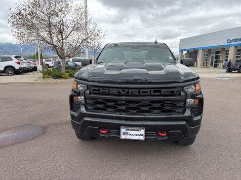 Used 2024 Chevrolet Silverado 1500 Custom Trail Boss w/ LPO, Dark Essentials Package AWD/4WD image 2