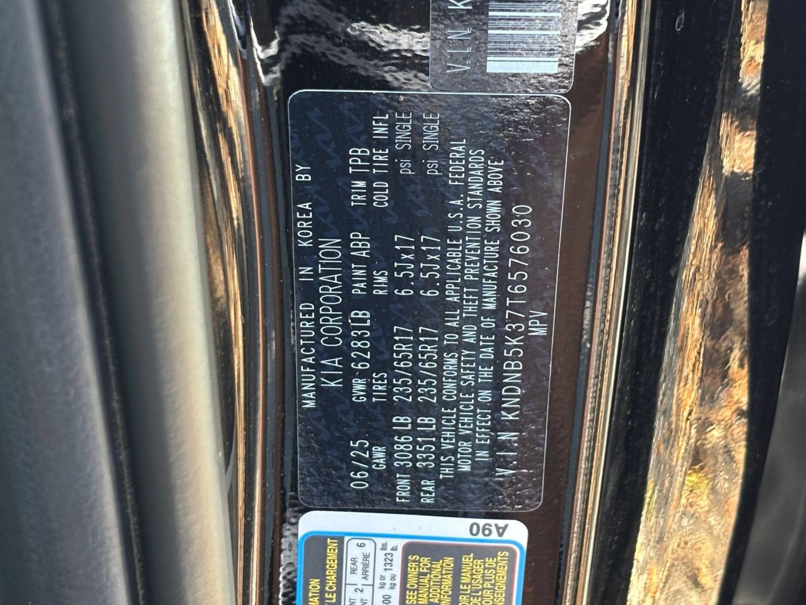 Used 2026 Kia Carnival FWD image 12