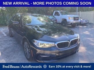 Used 2018 BMW 530i xDrive AWD/4WD video 1