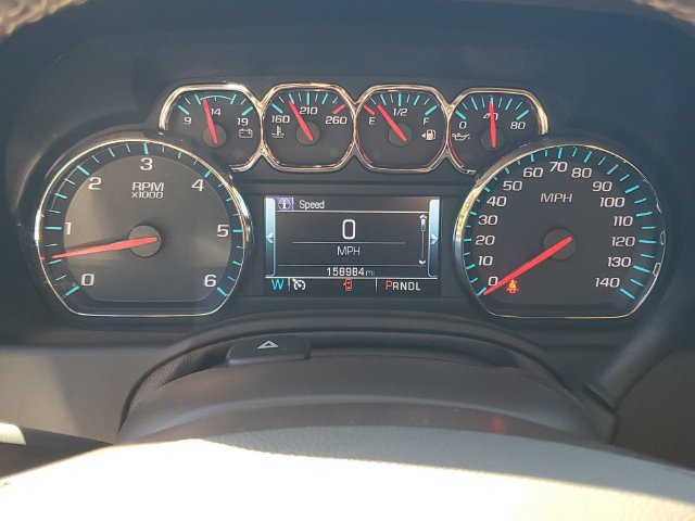 Used 2018 Chevrolet Suburban Premier RWD image 21