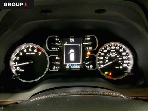 Used 2021 Toyota Tundra Limited w/ Limited Premium Package AWD/4WD image 26