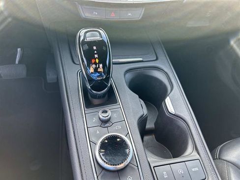 Used 2024 Cadillac XT4 Premium Luxury image 26