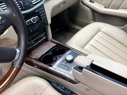 Used 2013 Mercedes-Benz E 350 Sedan image 14