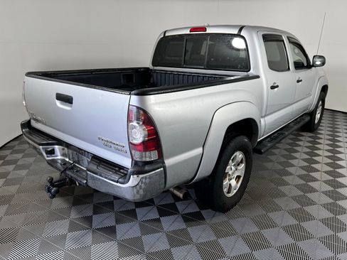 Used 2010 Toyota Tacoma PreRunner RWD image 5