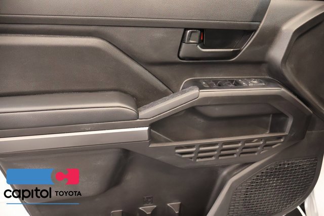 Used 2026 Toyota Tacoma SR5 AWD/4WD image 9