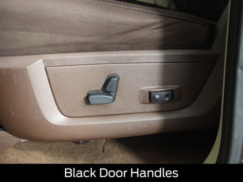 Used 2015 RAM 1500 Outdoorsman image 39