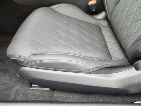 New 2025 Mercedes-Benz CLE 450 4MATIC Coupe image 7