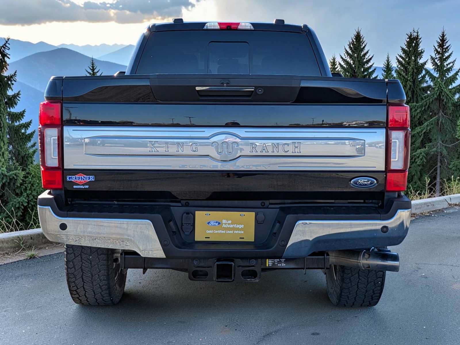 Used 2022 Ford F350 King Ranch w/ Chrome Package AWD/4WD image 5