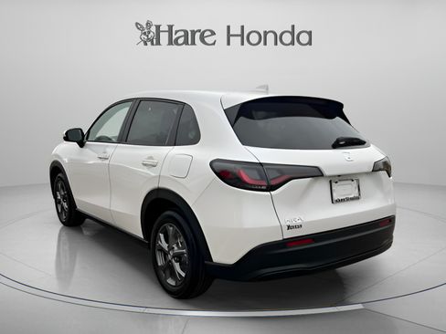 Used 2026 Honda HR-V LX image 3