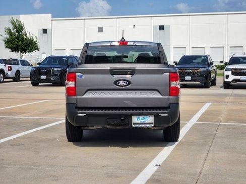 Used 2025 Ford Maverick XL w/ Equipment Group 102A AWD/4WD image 6