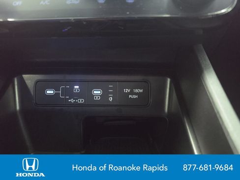 Used 2025 Hyundai Tucson SEL FWD image 25