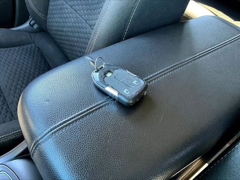 Used 2018 GMC Terrain SLE image 10