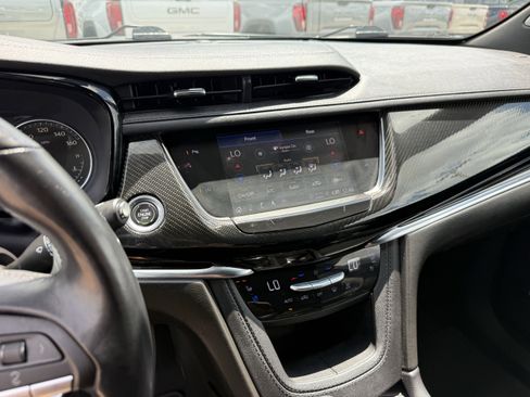 Used 2023 Cadillac XT6 Sport AWD/4WD image 19