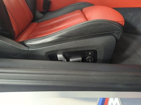 Used 2022 BMW 840i Convertible image 34