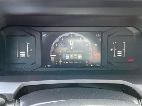 Used 2025 Toyota Tacoma SR5 image 13