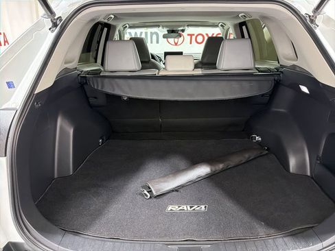 Used 2023 Toyota RAV4 XLE Premium AWD/4WD image 15