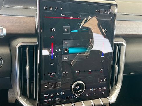 New 2026 GMC Acadia Denali Ultimate image 11