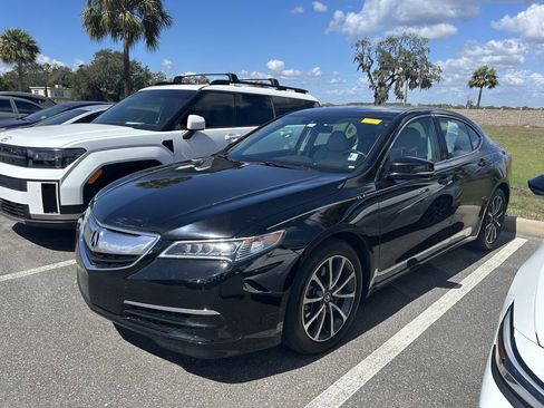 Used 2017 Acura TLX V6 w/ Technology Package image 4