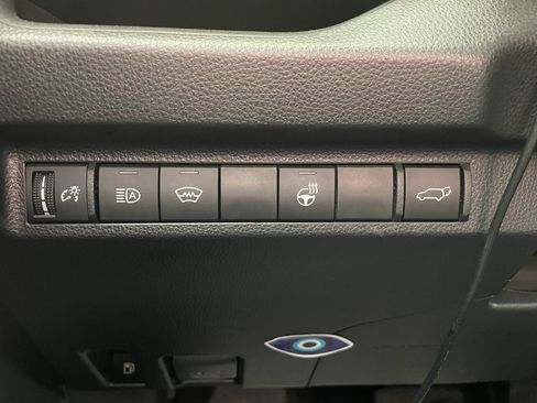 Used 2023 Toyota RAV4 SE w/ Weather & Moonroof Package AWD/4WD image 10