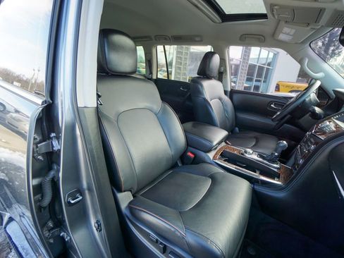 Used 2020 Nissan Armada SL w/ Premium Package image 32