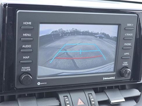 Used 2022 Toyota RAV4 XLE Premium image 22