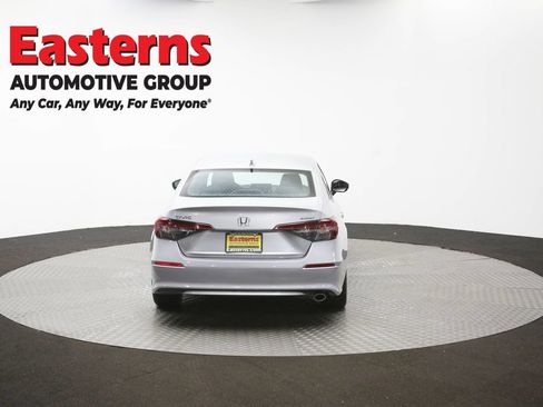 Used 2025 Honda Civic Sport image 36