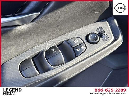 Used 2023 Nissan Sentra SV image 14