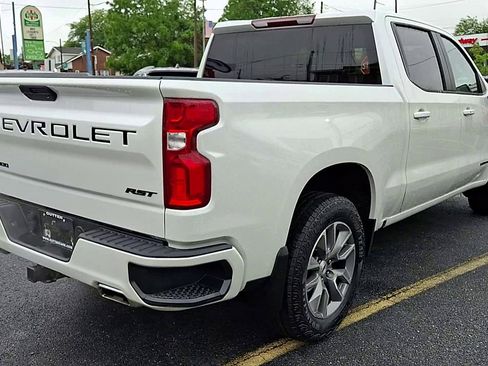 Certified 2022 Chevrolet Silverado 1500 RST image 8