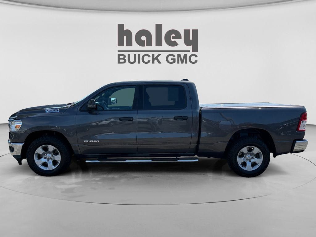 Used 2024 RAM 1500 Big Horn AWD/4WD image 2