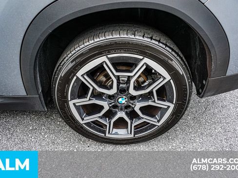 Used 2025 BMW X2 xDrive28i AWD/4WD image 17