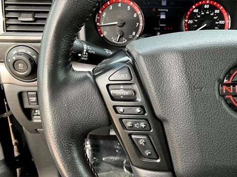 Used 2023 Nissan Titan PRO-4X w/ Pro-4x Convenience Package image 20
