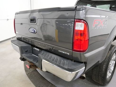Used 2015 Ford F250 XL w/ Power Equipment Group image 9