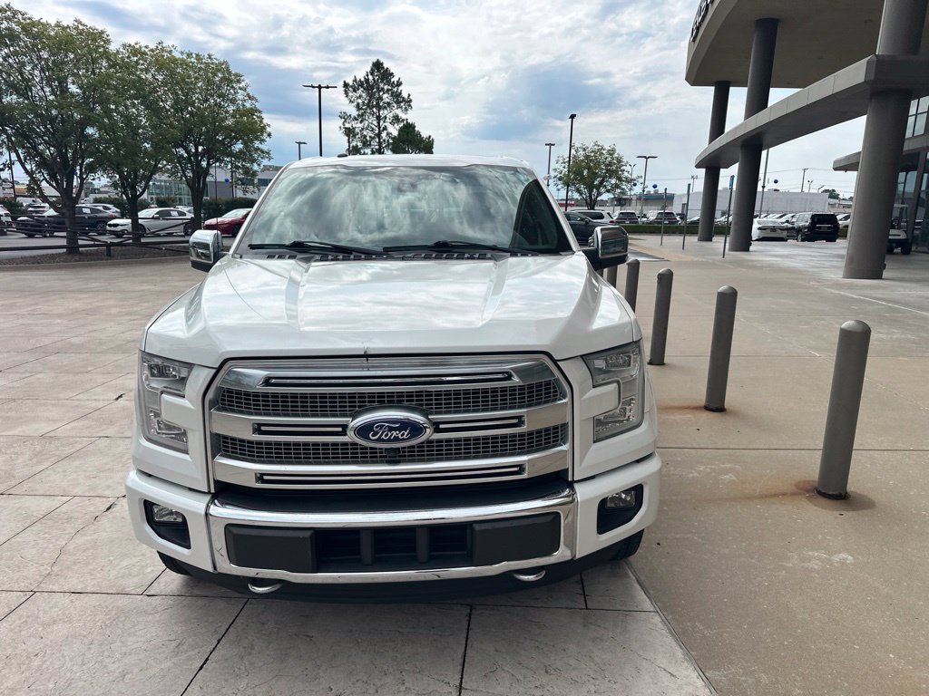 Used 2015 Ford F150 Platinum w/ Equipment Group 701A Luxury AWD/4WD image 2