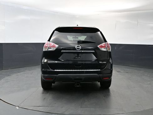Used 2015 Nissan Rogue SL w/ SL Premium Package AWD/4WD image 4