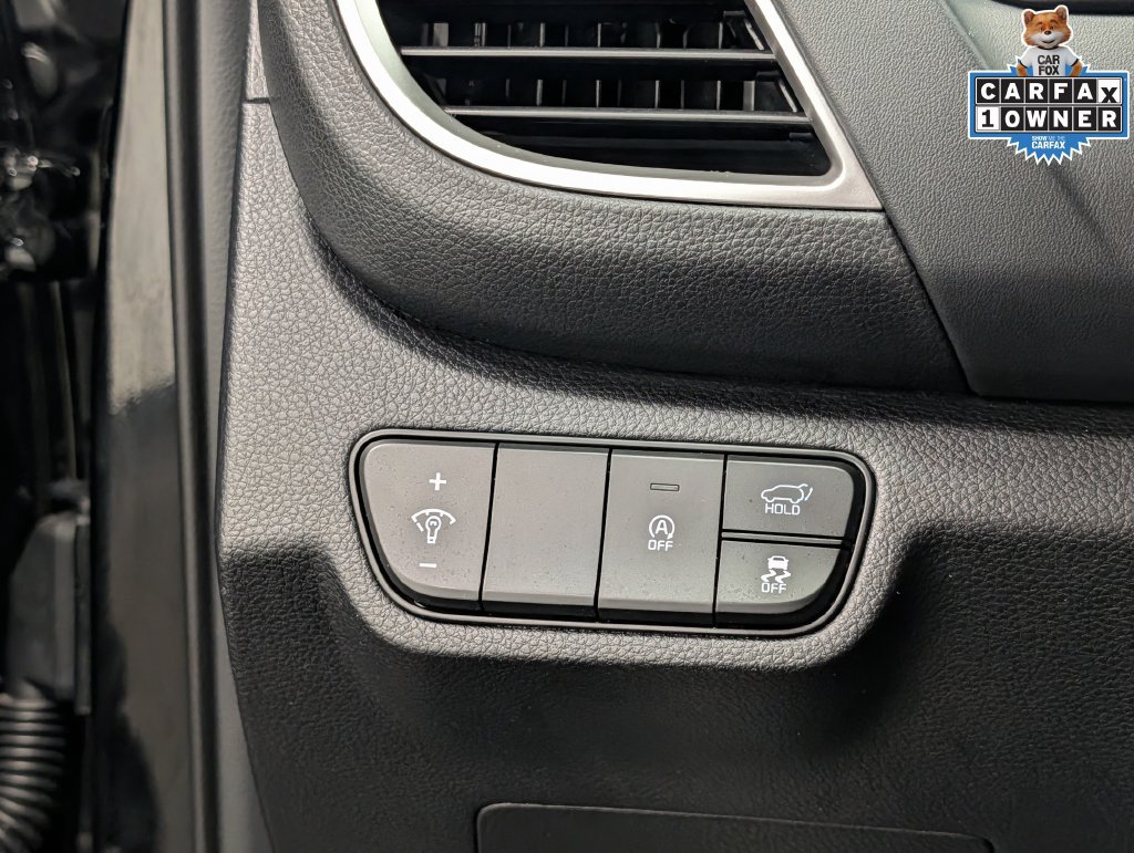 Certified 2025 Kia Seltos EX AWD/4WD image 23