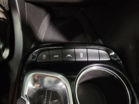Used 2021 Buick Encore GX Preferred AWD/4WD image 18