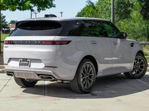 New 2026 Land Rover Range Rover Sport Dynamic SE AWD/4WD image 9