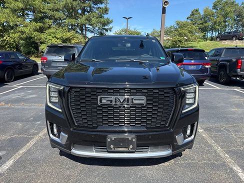 Used 2022 GMC Yukon Denali AWD/4WD image 8
