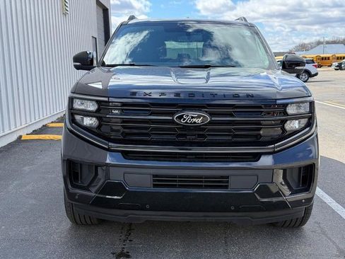 New 2026 Ford Expedition Max Platinum w/ Stealth Appearance Package image 9