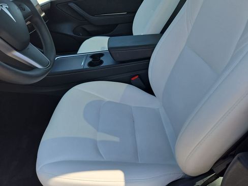 Used 2023 Tesla Model 3 Standard Range RWD image 14