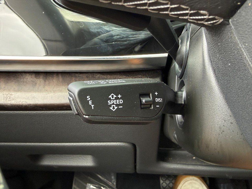 Used 2023 Audi Q8 Premium Plus w/ Premium Plus Package AWD/4WD image 20