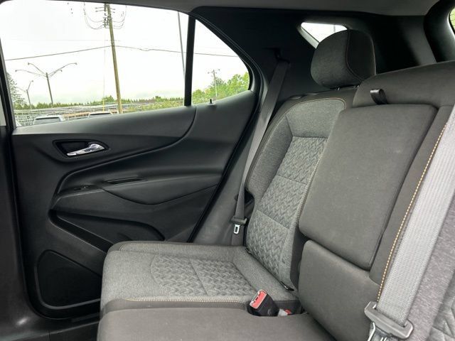 Used 2023 Chevrolet Equinox LT AWD/4WD image 16