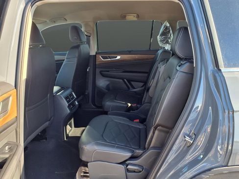 New 2026 Volkswagen Atlas SE image 41