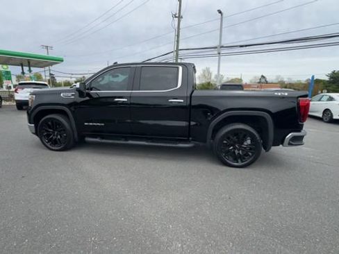 Certified 2019 GMC Sierra 1500 SLT w/ Driver Alert Package I AWD/4WD image 5
