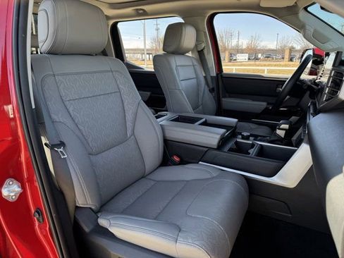 Used 2022 Toyota Tundra Limited image 34