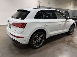 Used 2024 Audi Q5 e Prestige video 3
