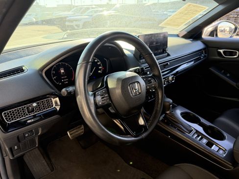 Used 2025 Honda Civic Sport image 27
