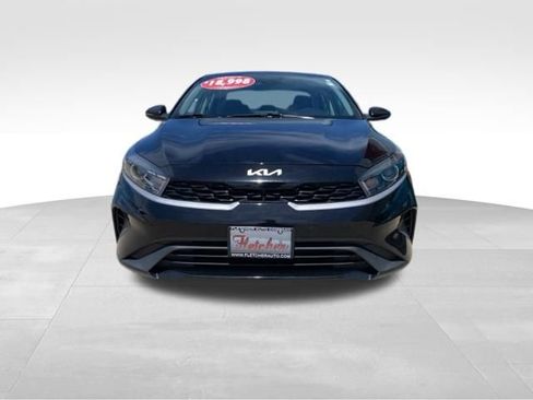 Used 2024 Kia Forte LXS w/ LXS Technology Package FWD image 18
