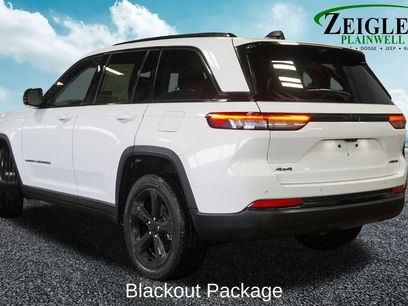 Used 2023 Jeep Grand Cherokee Limited w/ Luxury Tech Group II